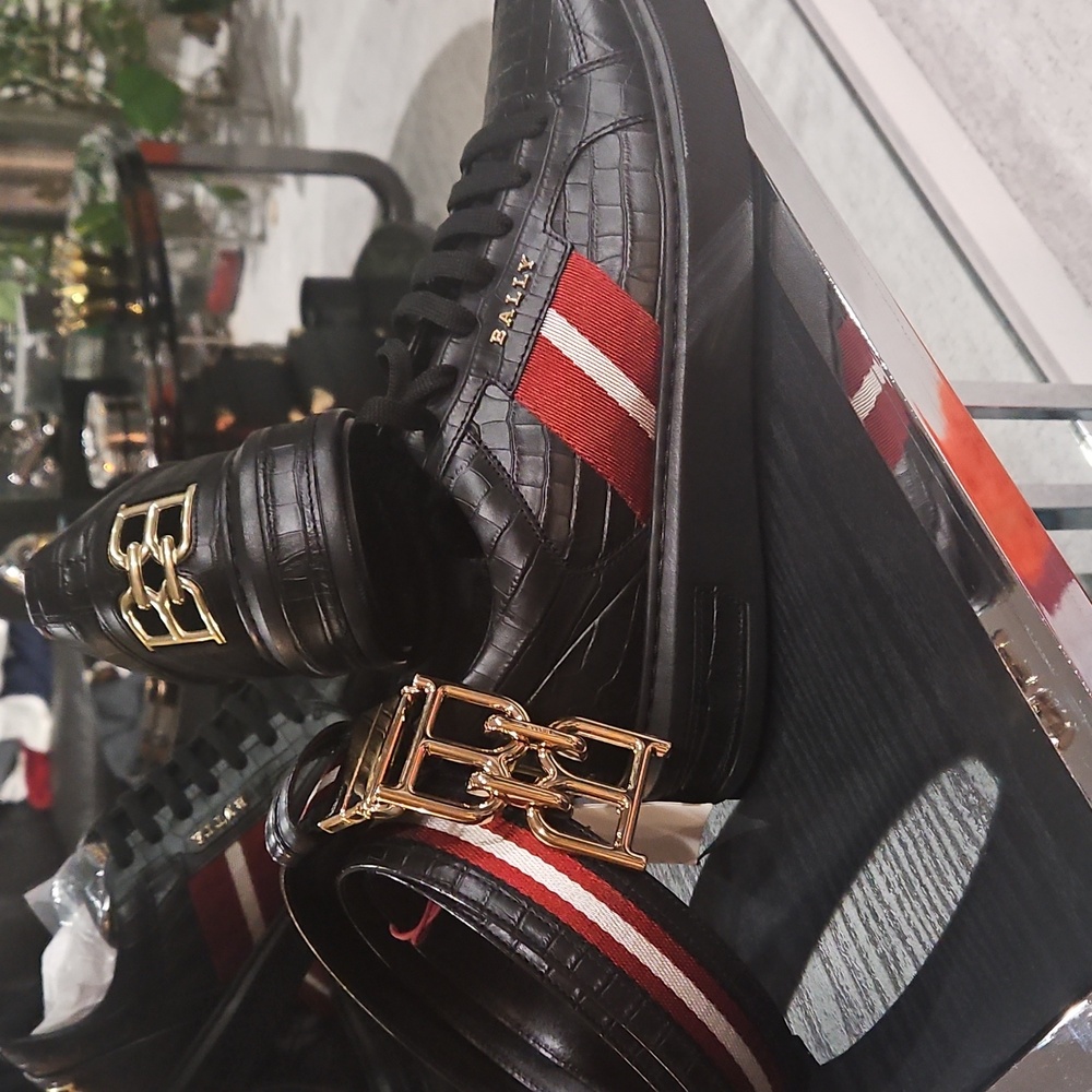 BALLY MEN SNEAKERS AND MATCHING belt never worn! Belt size115/ 38-36 shoes10 1/2